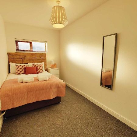 2 Ensuites, Garden, Smart Tv'S In All Rooms! Swansea Exterior foto