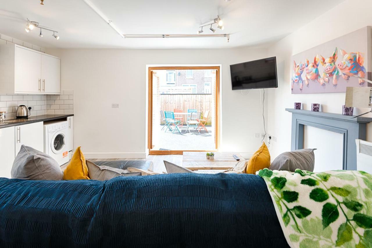 2 Ensuites, Garden, Smart Tv'S In All Rooms! Swansea Exterior foto