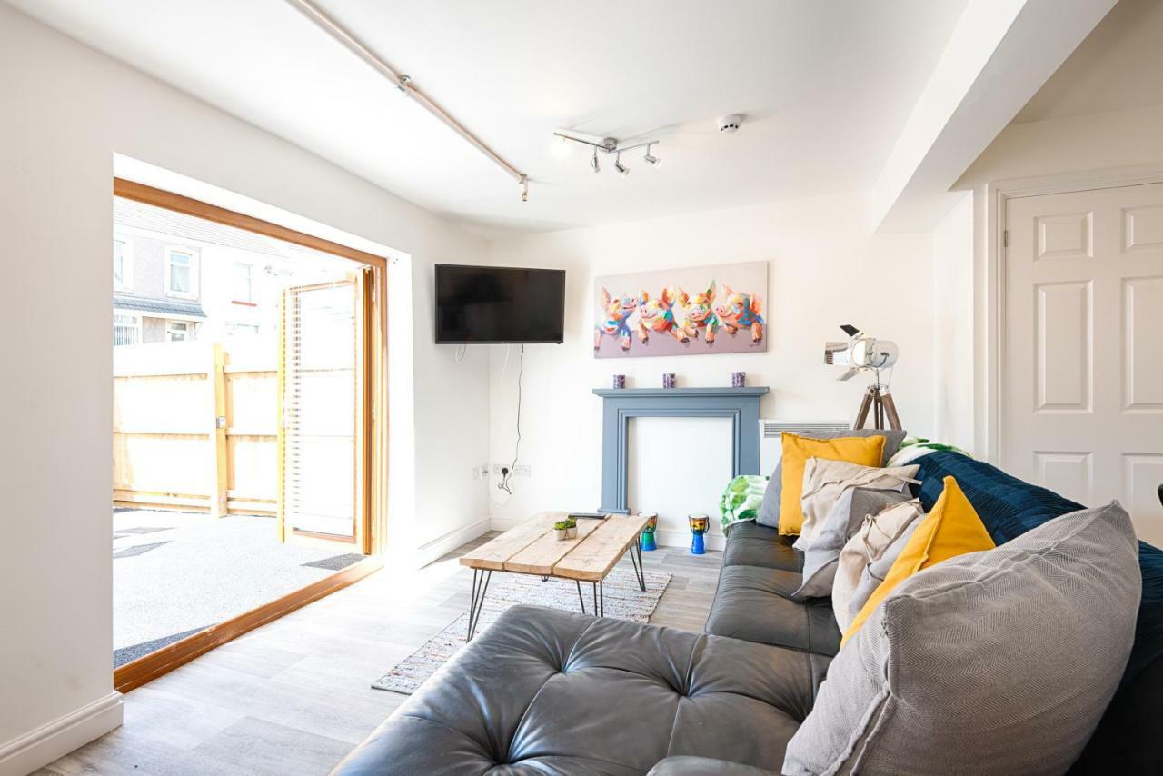 2 Ensuites, Garden, Smart Tv'S In All Rooms! Swansea Exterior foto